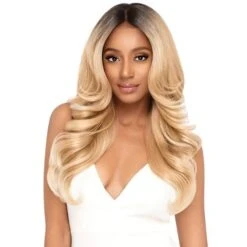 Outre Perfect Hairline Synthetic HD Swiss Lace Wig - GENEVA