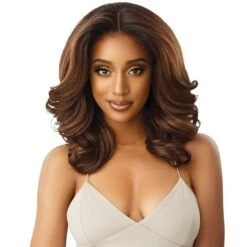 Outre Perfect Hairline Synthetic HD Lace Wig - JULIANNE