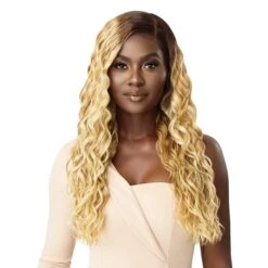 Outre Melted Hairline Synthetic HD Lace Front Wig - LIANNE