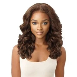 Outre Perfect Hairline Synthetic 13X6 HD Lace Front Wig - FABIENNE