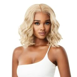 Outre Synthetic Lace Front Wig Perfect Hairline 13x4 FAUX SCALP PATRICE -Outre qlphlfpat 4
